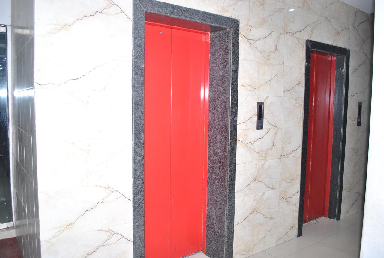 Hotel Delux Inn Agra  Kültér fotó