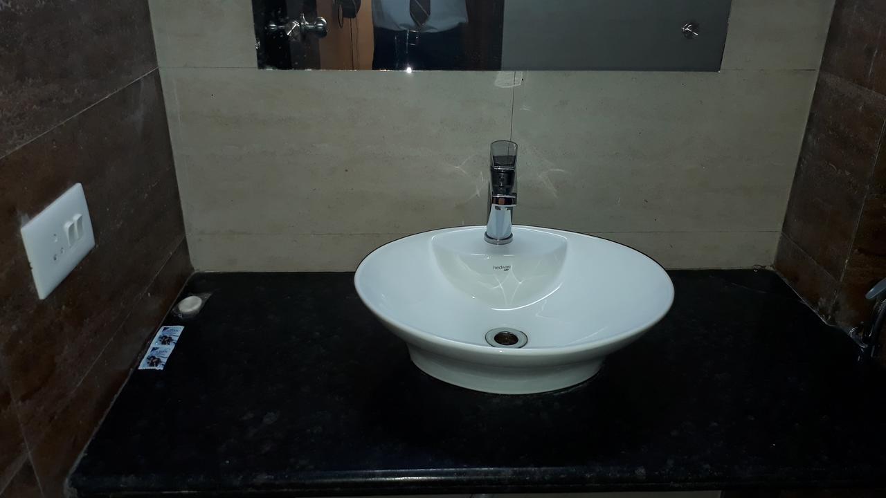 Hotel Delux Inn Agra  Kültér fotó
