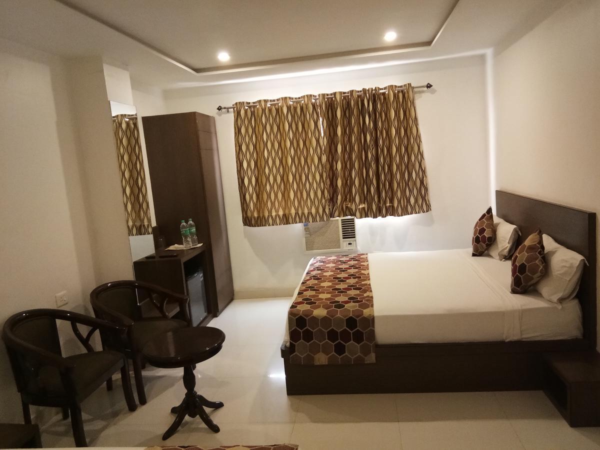 Hotel Delux Inn Agra  Kültér fotó