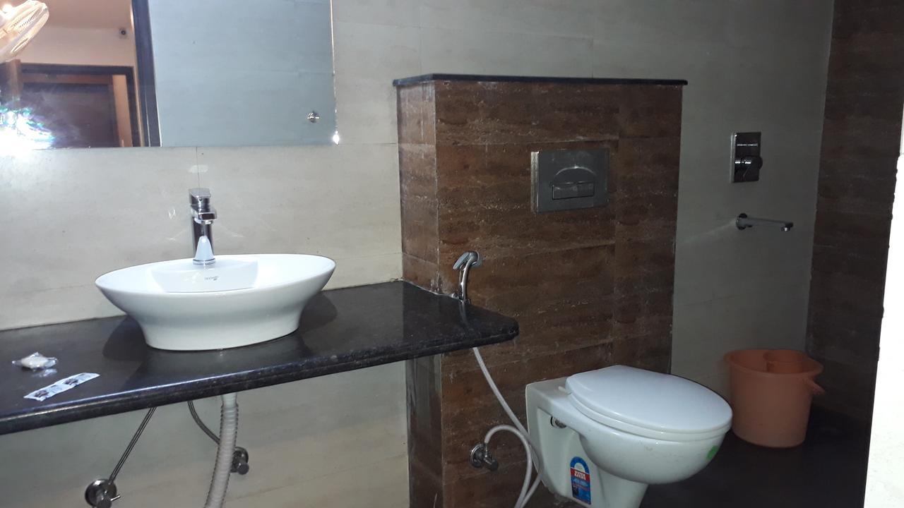 Hotel Delux Inn Agra  Kültér fotó