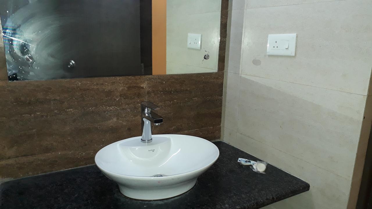 Hotel Delux Inn Agra  Kültér fotó